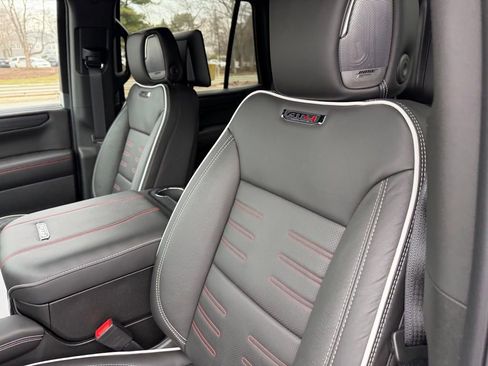 New 2026 GMC Yukon AT4 Ultimate image 14