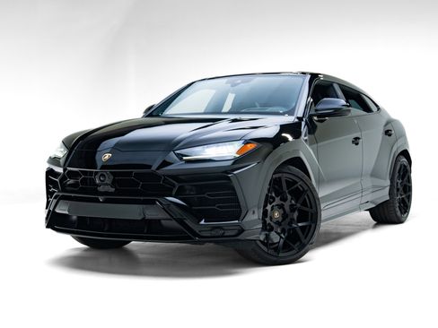 Used 2019 Lamborghini Urus AWD/4WD image 19