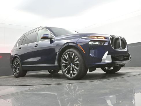 New 2026 BMW X7 xDrive40i AWD/4WD image 54