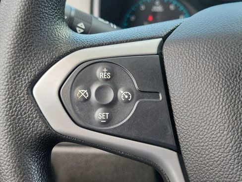 Used 2018 Chevrolet Colorado W/T w/ Custom Special Edition image 5