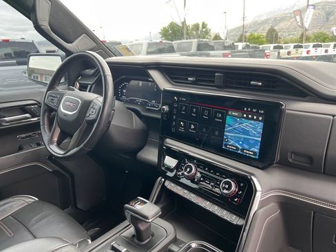 Used 2024 GMC Sierra 1500 AT4X AWD/4WD image 18