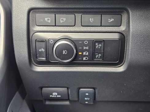 Used 2024 Ford F350 Lariat w/ Lariat Ultimate Package AWD/4WD image 27