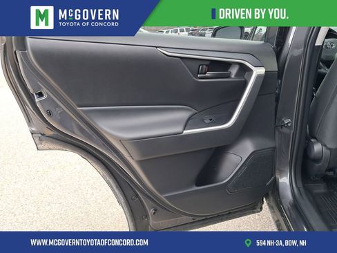 Used 2025 Toyota RAV4 LE image 21