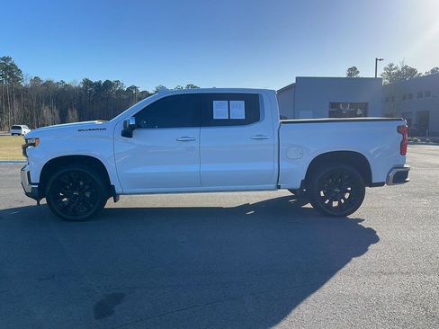 Used 2021 Chevrolet Silverado 1500 LTZ w/ LTZ Convenience Package II AWD/4WD image 4