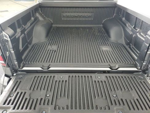 New 2026 Nissan Frontier SV w/ Tow Package image 30