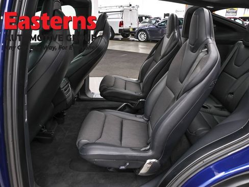 Used 2017 Tesla Model X 75D AWD/4WD image 18