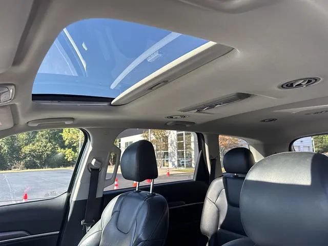 Used 2020 Kia Telluride S FWD image 13