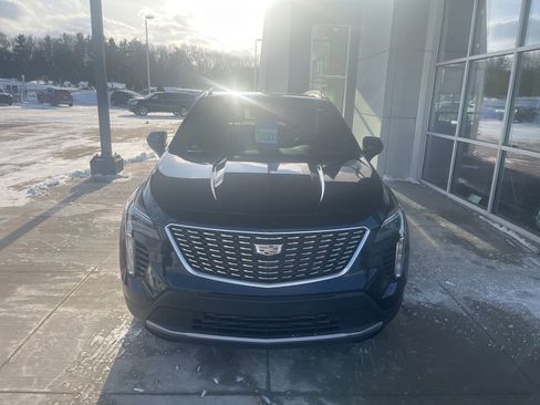 Used 2019 Cadillac XT4 Premium Luxury image 11