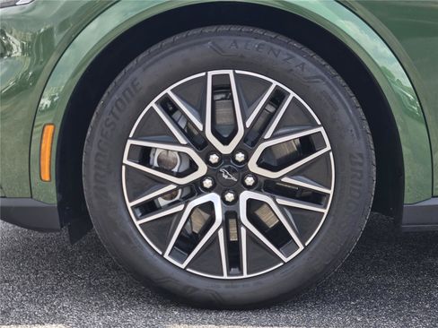 Certified 2025 Ford Mustang Mach-E Premium RWD image 11