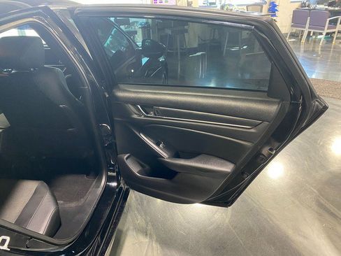 Used 2021 Honda Accord Sport image 17