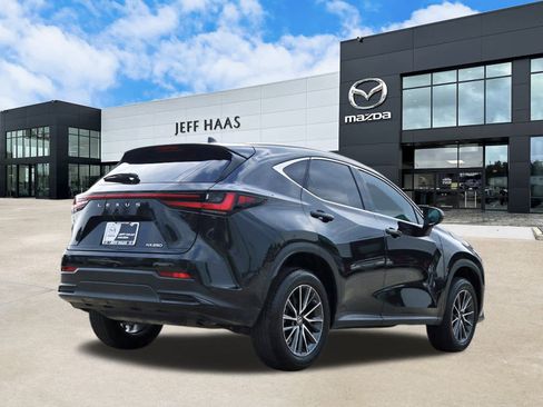 Used 2023 Lexus NX 250 FWD w/ Cold Area Package image 3