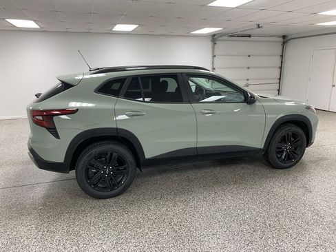 New 2026 Chevrolet Trax ACTIV FWD image 8