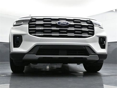 New 2025 Ford Explorer Active w/ Active Comfort Package image 29