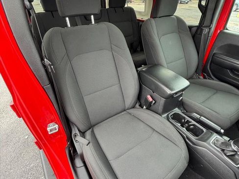 Used 2021 Jeep Wrangler Unlimited Sport AWD/4WD image 20