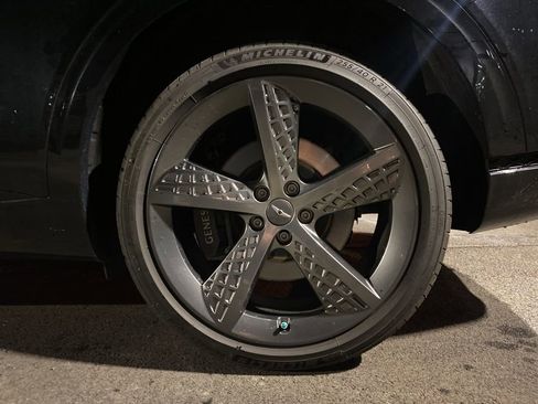 Certified 2025 Genesis GV70 3.5T Sport w/ Sport Prestige Package image 32