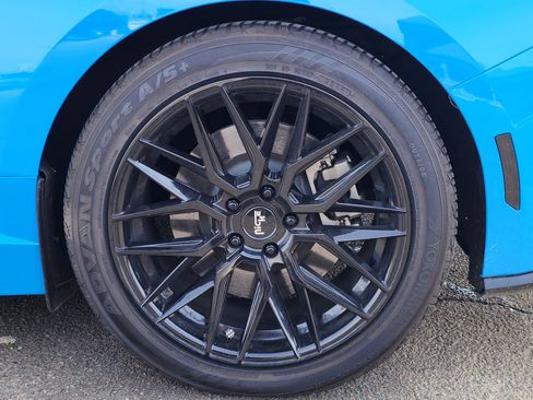 Used 2024 Ford Mustang GT Premium image 10