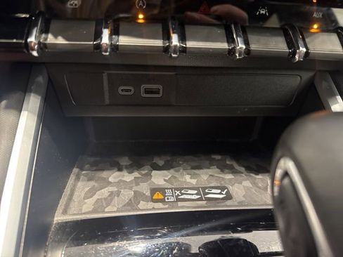 Certified 2023 Chevrolet Colorado Z71 w/ Z71 Convenience Package 2 image 23