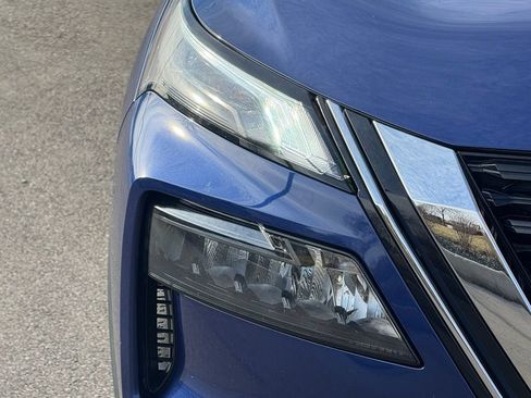 Used 2021 Nissan Rogue S image 3