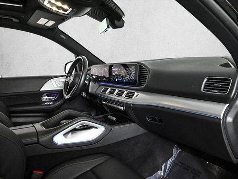 Used 2024 Mercedes-Benz GLE 450e 4MATIC image 23
