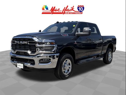 Used 2025 RAM 2500 Tradesman AWD/4WD image 30