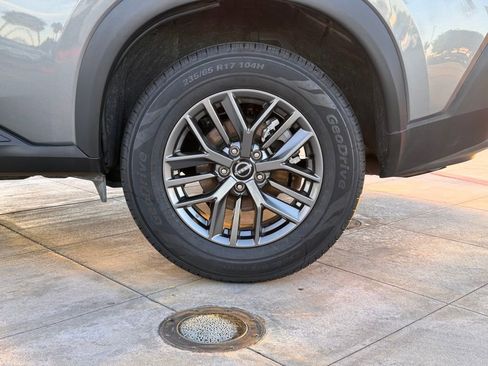 Certified 2023 Nissan Rogue S image 10