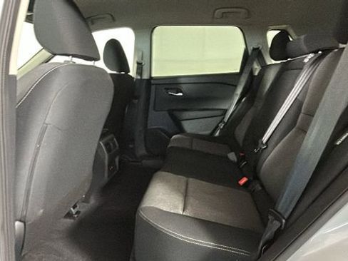 Used 2026 Nissan Rogue SV w/ Cold Weather Package AWD/4WD image 25