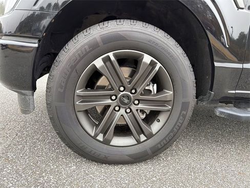 Used 2022 Ford F150 XLT w/ Equipment Group 302A High image 11