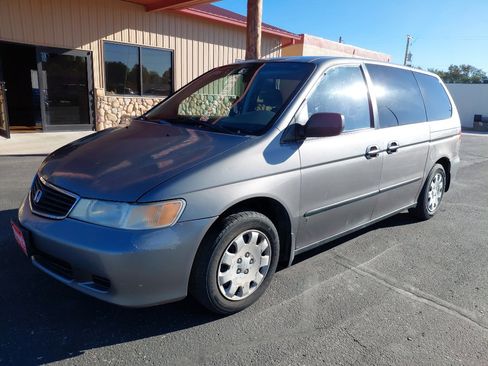 Used 2000 Honda Odyssey LX image 2