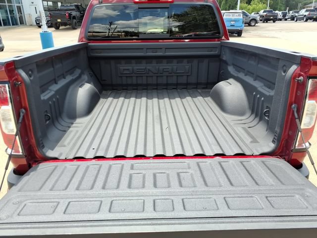 Used 2022 GMC Canyon Denali RWD image 13