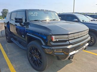 Used 2025 GMC Hummer EV 2X w/ LPO, Cargo Utility Package AWD/4WD video 2