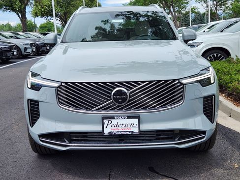 New 2026 Volvo XC90 T8 Plus w/ Protection Package Premier image 5