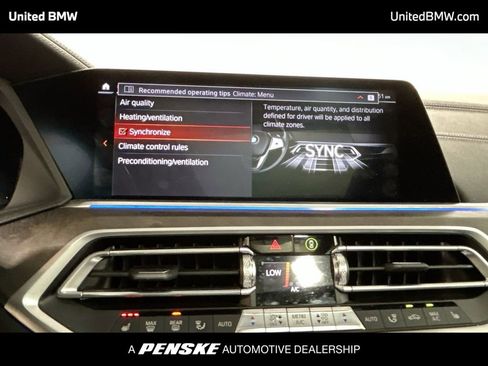 Certified 2022 BMW X5 sDrive40i w/ Premium Package image 19