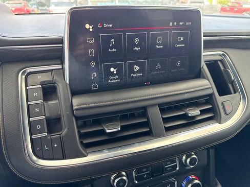 Used 2023 GMC Yukon AT4 w/ AT4 Premium Package AWD/4WD image 11