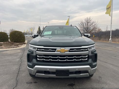 Used 2025 Chevrolet Silverado 1500 LTZ w/ LTZ Premium Package image 2