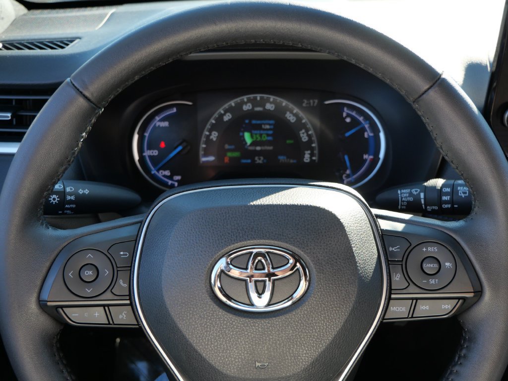 Certified 2023 Toyota RAV4 XSE w/ XSE Grade Weather Package AWD/4WD image 24