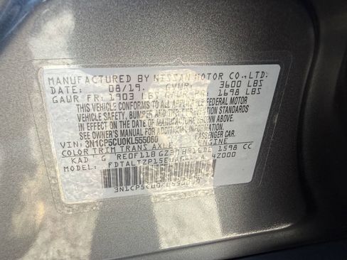 Used 2019 Nissan Kicks SR FWD image 10