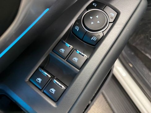 New 2026 Ford Expedition Max Platinum image 17