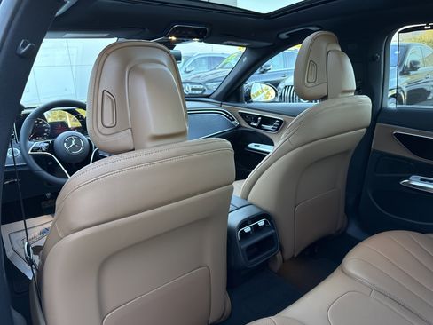 New 2026 Mercedes-Benz E 350 4MATIC Sedan image 26