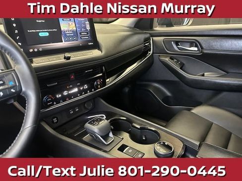 Used 2025 Nissan Rogue SL w/ Tech Package AWD/4WD image 30