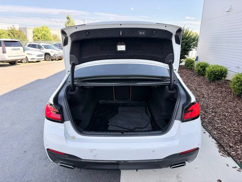 Used 2022 BMW 530i w/ M Sport Package RWD image 68