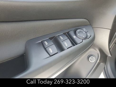 New 2025 Buick Envista Preferred w/ Convenience I Package image 23