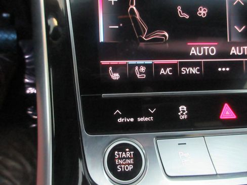 Used 2026 Audi Q7 3.0T Premium Plus w/ Premium Plus Package AWD/4WD image 13
