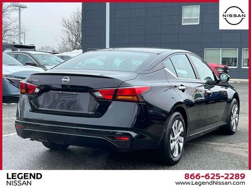 Used 2023 Nissan Altima 2.5 S image 6