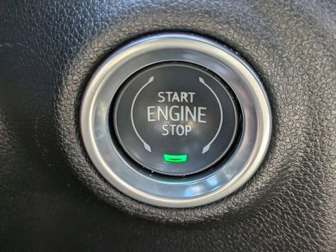 Used 2022 Chevrolet Silverado 1500 LTZ image 27