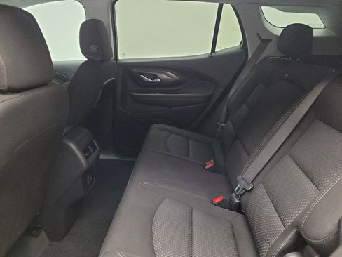 Used 2023 GMC Terrain SLE w/ Driver Convenience Package FWD image 18