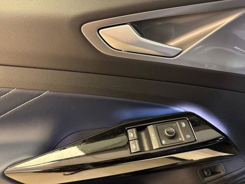 New 2026 Volkswagen ID.4 Pro S image 10