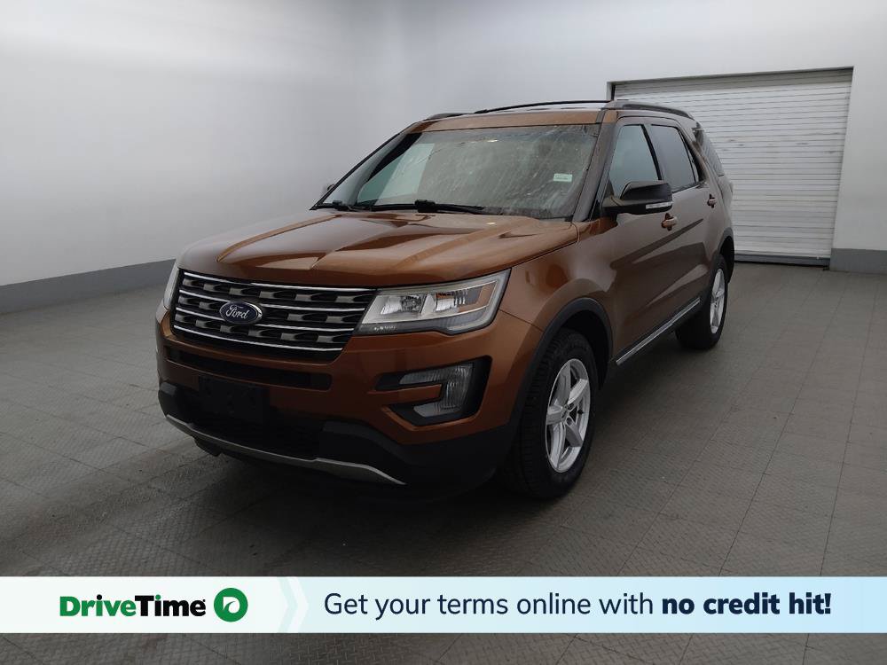 Used 2017 Ford Explorer XLT AWD/4WD image 1