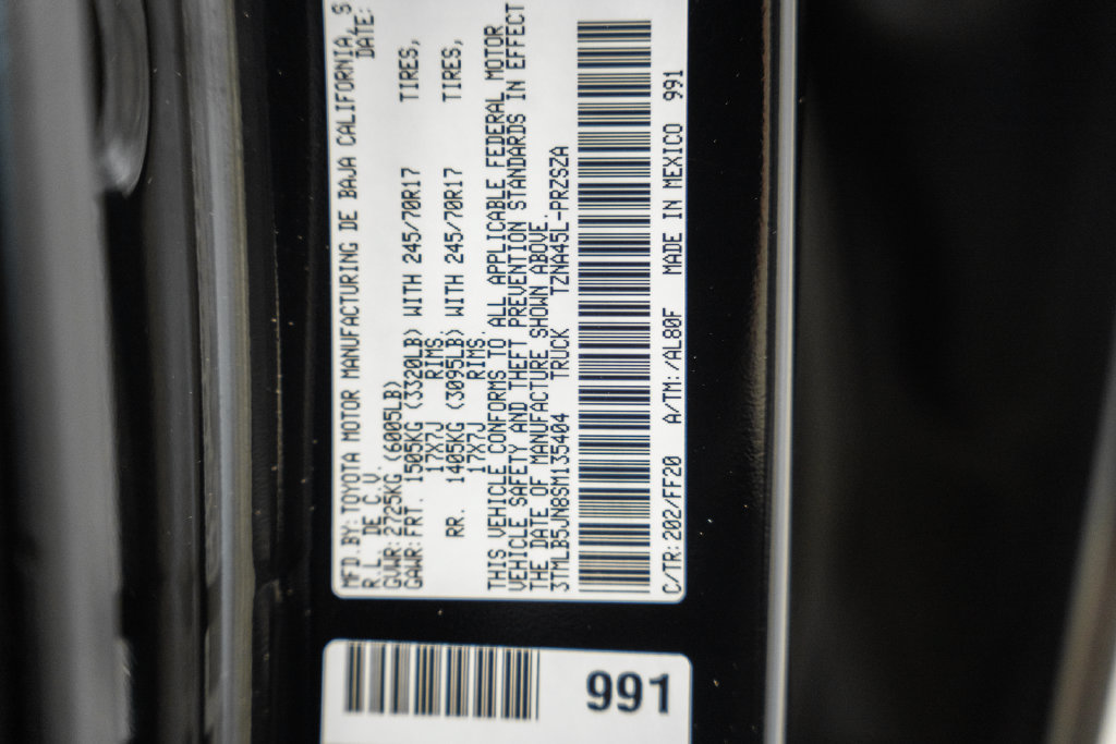 Certified 2025 Toyota Tacoma SR5 AWD/4WD image 33