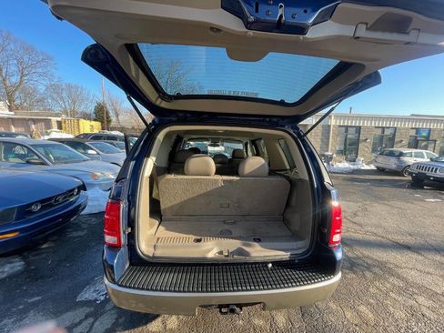 Used 2004 Ford Explorer Eddie Bauer image 8