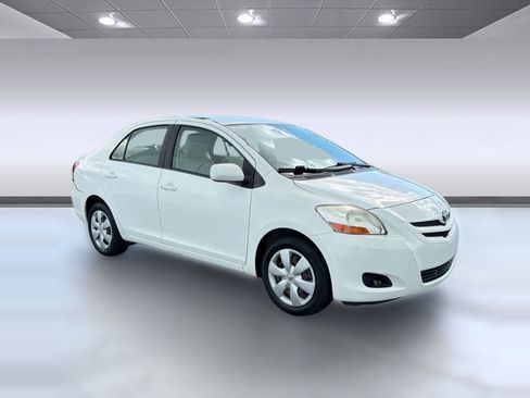 Used 2008 Toyota Yaris Sedan FWD image 6